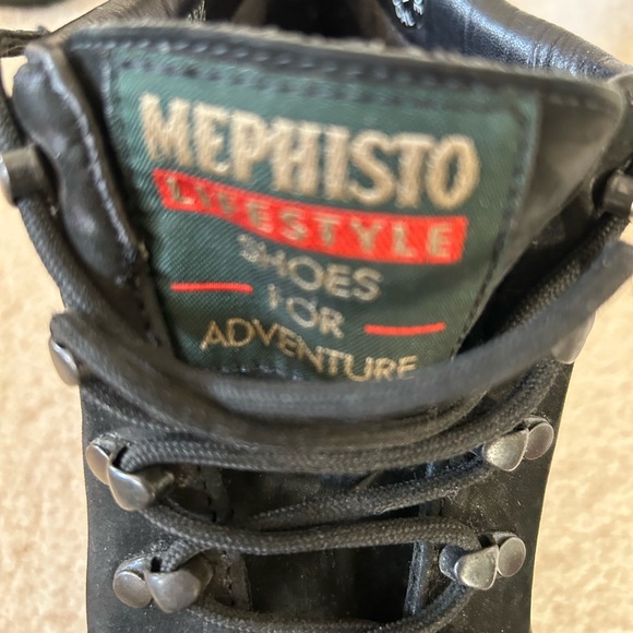 Mephisto Gore-Tex Hiking Boots - Picture 9 of 10